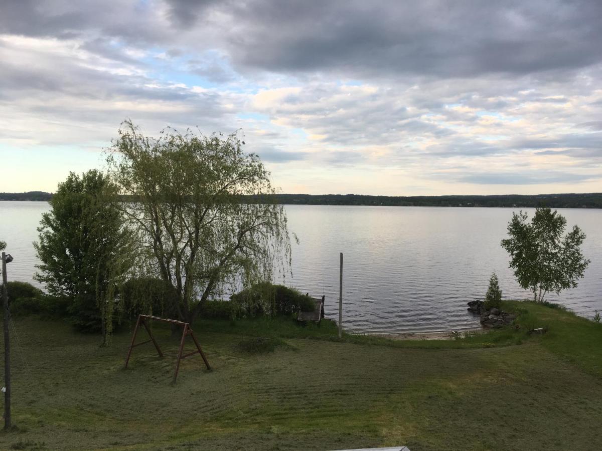 La Grange Sur Le Lac App A Et B Saint Romain Buitenkant foto